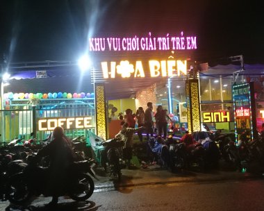 thi Công Bảng Hiệu Khu Vui Chơi Giải trí